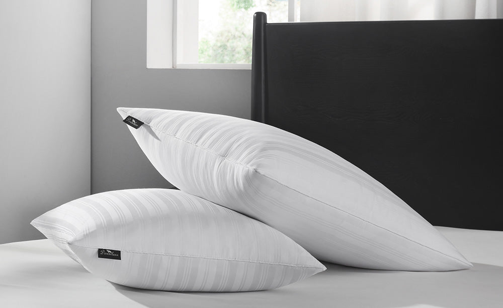 the pillows 3点セット Amazon.com: Linon Black 2 Piece Cushion Set with 3